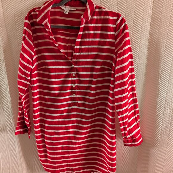 Old Navy Long Sleeve Swim Shirt Collar Red and White Stripes Size Medium Summer - Picture 4 of 13